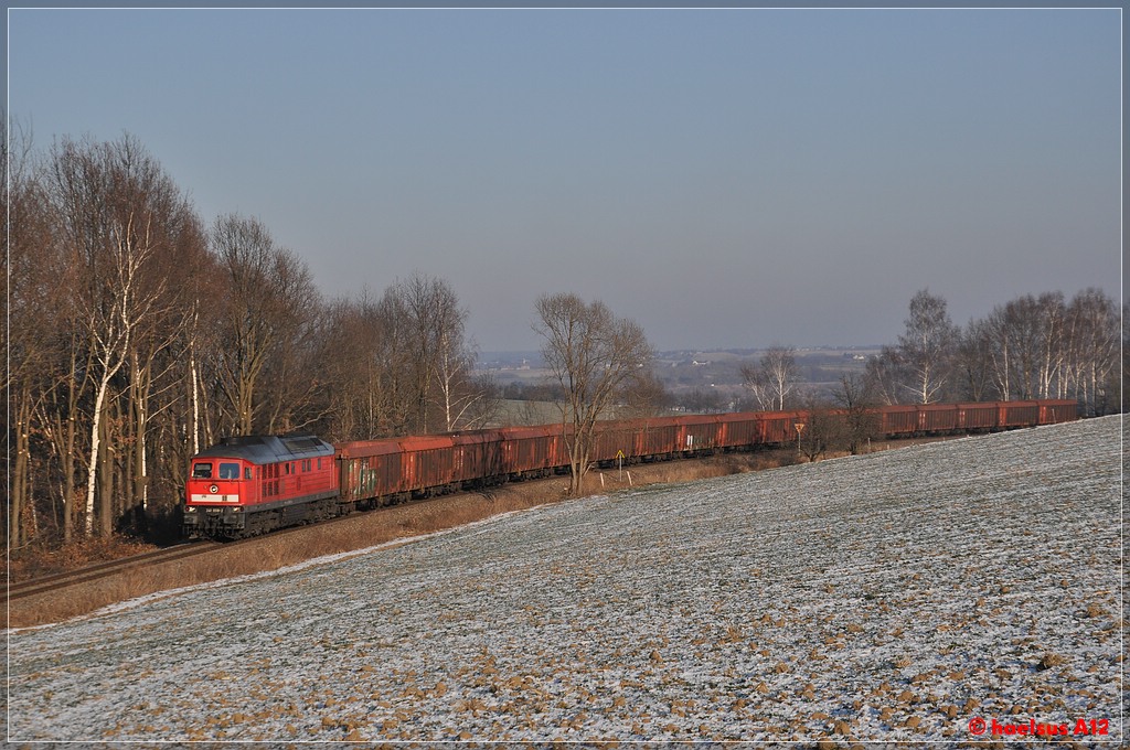 Bedingt durch die Kältewelle Anfang Februar 2012 bestand der Gipszug vom Chemnitzer Heizkraftwerk aus offenen Wagen der Gattung Ealos.