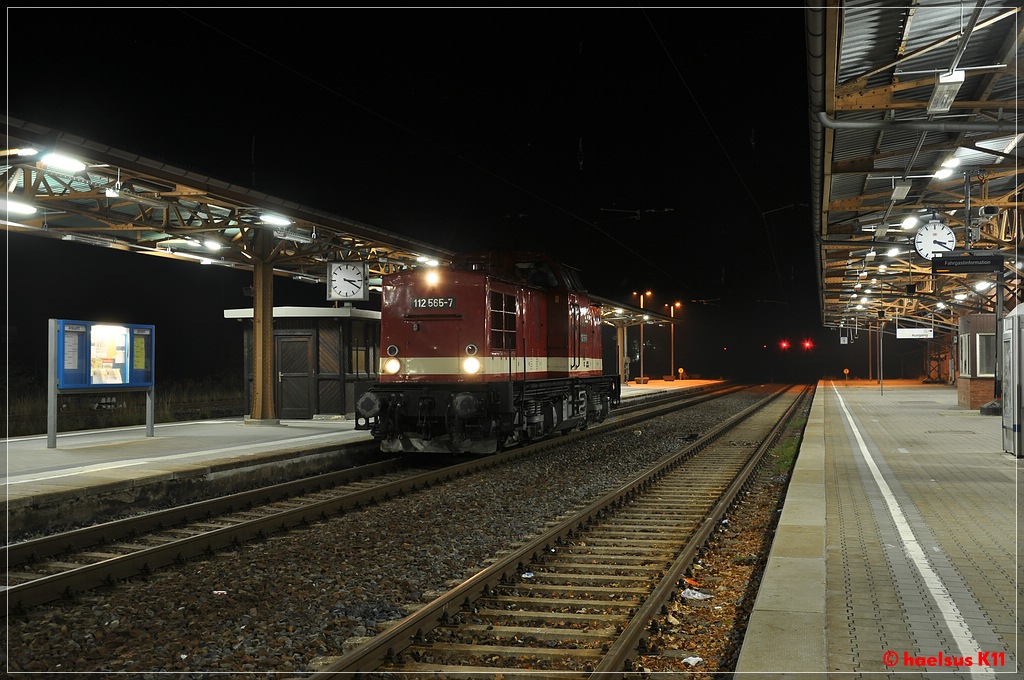 112 565 der Preßnitztalbahn durfte am 31.10.2011 zwischen Chemnitz und Mittweida Probefahrten zur ESTW-Inbetriebnahme absolvieren.